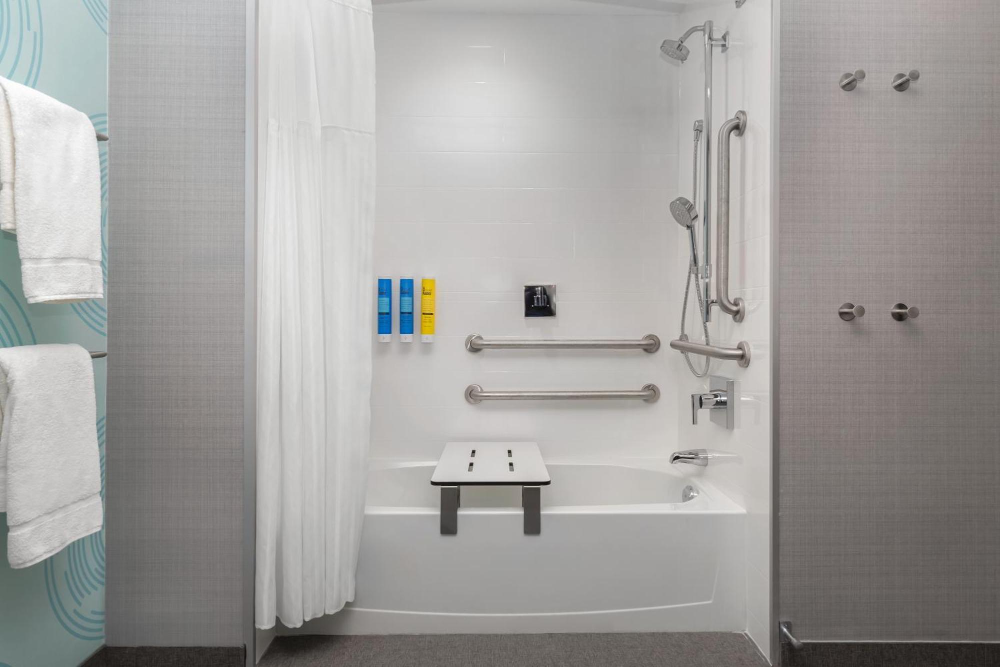 Tru By Hilton Bracebridge, On Hotell Eksteriør bilde